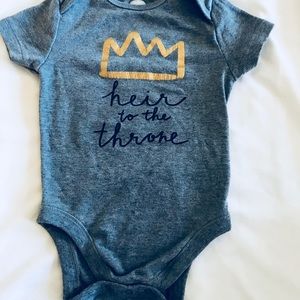 Old Navy Graphic Onsie size 6-12 Months